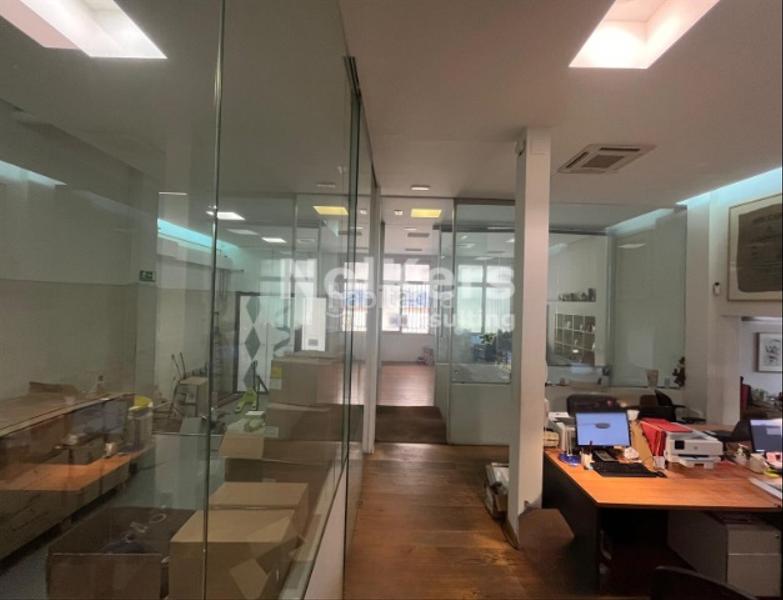 Foto d6321d0c-02c5-4943-bc55-ce7fb3f51087. Local commercial dans Gòtic Barcelona