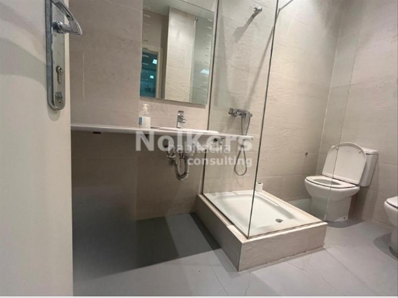 Foto da342d1d-cd60-4283-b850-30dc4eee06c6. Local commercial dans Gòtic Barcelona