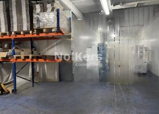 Nau industrial a Cabanyes (Les). Nave en venta con cámaras de frío