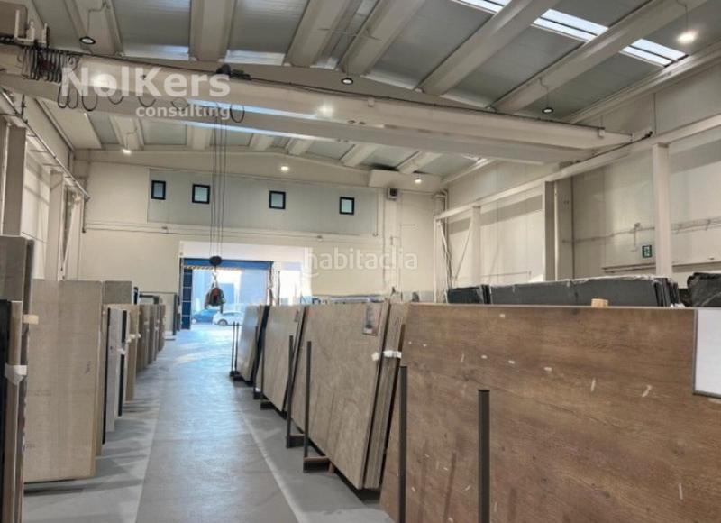 Foto d075e9c5-17bf-481f-8649-038c873ffb89. Rent industrial building with heating in Granvia LH Hospitalet de Llobregat (L´)