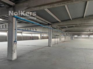 Lloguer Nau industrial a Almeda - El Corte Inglés. Nave en alquiler en cornellà