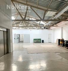 Miete Fabrikhalle in Centre. Nave industrial en el centro de l' hospitalet