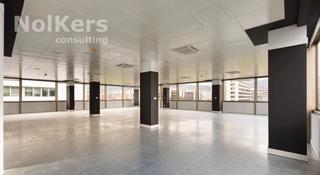Alquiler Oficina en Barri de les Corts. Oficina en alquiler en barcelona