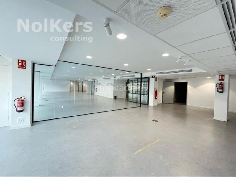 Foto 2652cf2e-42ac-4992-8528-4b2464e8405c. Rent office space with heating in La Nova Esquerra de l´Eixample Barcelona