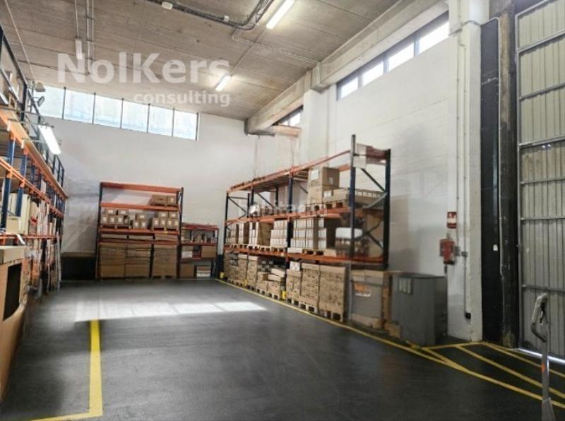 Foto 43c41fde-67b1-4aad-b736-917156d4dbd4. Location bâtiment à usage industriel avec chauffage dans Hospitalet de Llobregat (L´)