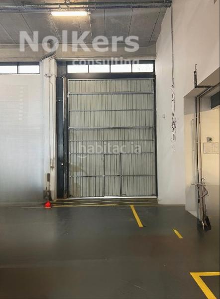 Foto 5df6c0e5-cd24-4dc0-8e2b-42650eaff347. Location bâtiment à usage industriel avec chauffage dans Hospitalet de Llobregat (L´)