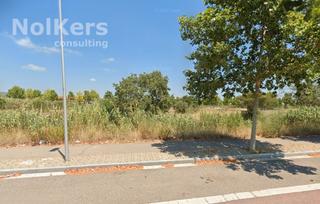Solar industrial a Llevant. Suelo industrial en venta en reus