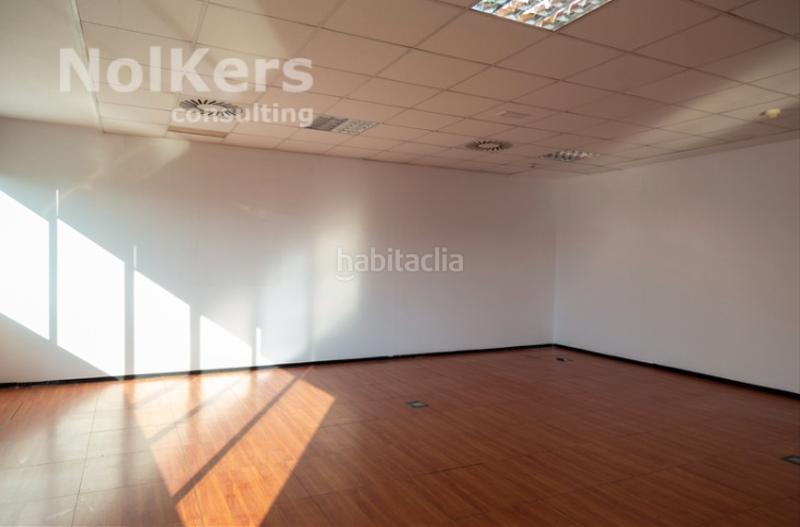 Foto 4e18019b-4774-44f5-973c-958056883dc7. Rent office space with heating in La Marina del Prat Vermell Barcelona