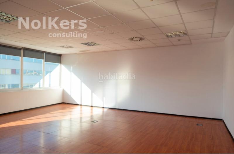 Foto ec4344ed-c967-4638-b11e-62af2616bb07. Rent office space with heating in La Marina del Prat Vermell Barcelona