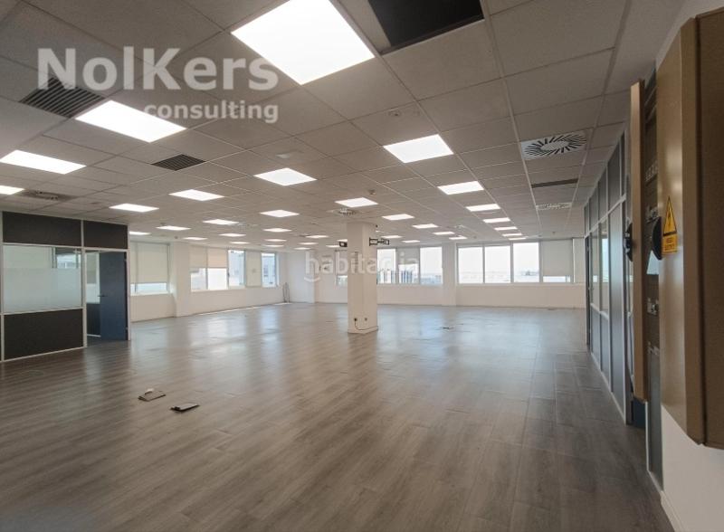 Foto 127e2387-d3d7-42f6-ac28-95643d1a5ea1. Miete büro in La Marina del Prat Vermell Barcelona