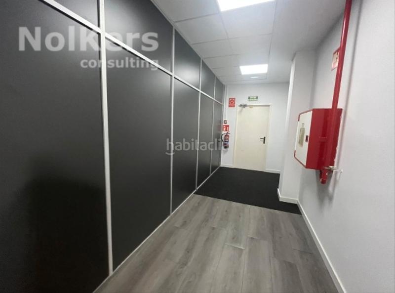 Foto 0230e1e8-26b9-44f4-9049-35cf64df0650. Rent office space in La Marina del Prat Vermell Barcelona