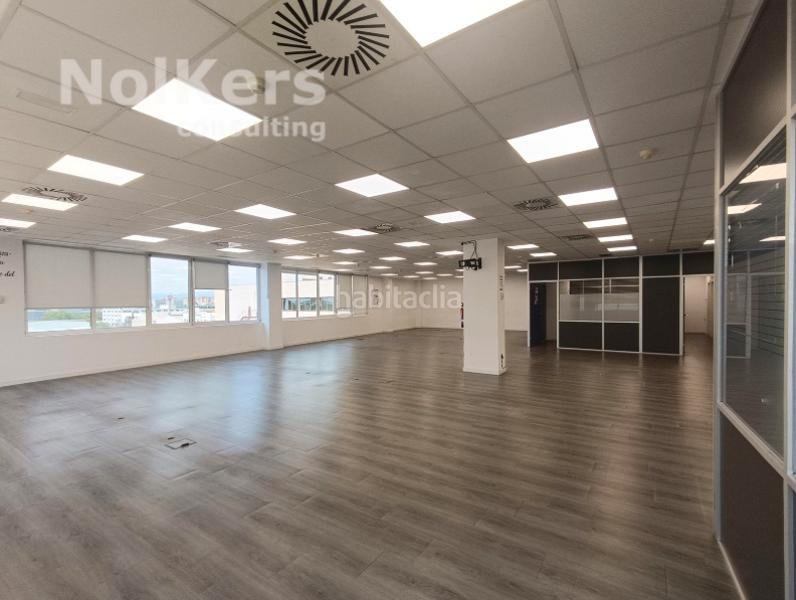 Foto 6faef02a-8cde-4ecc-8e99-081a0272aa46. Rent office space in La Marina del Prat Vermell Barcelona