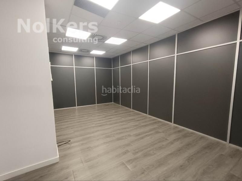 Foto cc35f122-dfdd-49fc-8e44-b1fb2686e21e. Rent office space in La Marina del Prat Vermell Barcelona