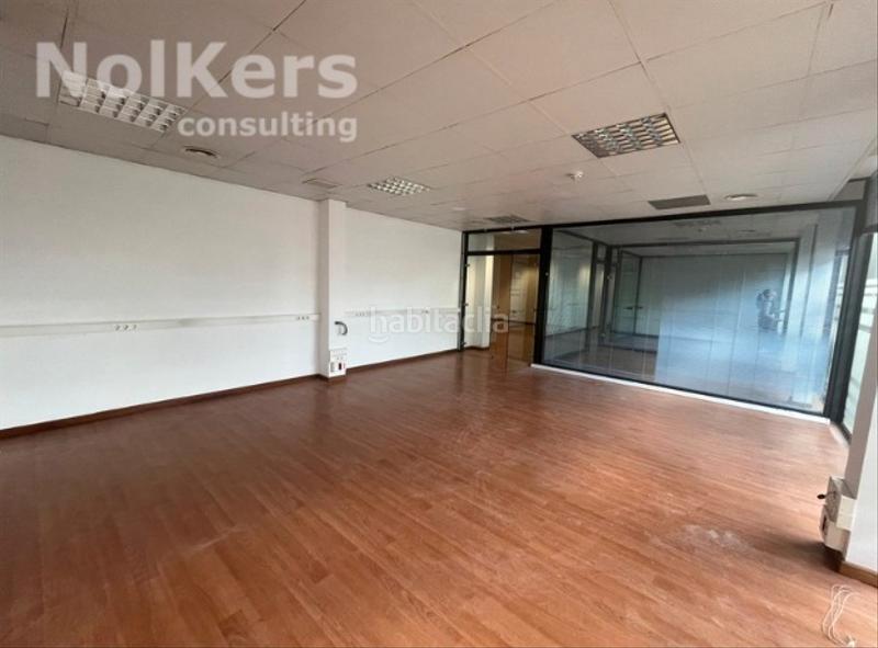 Foto 00940f22-44cb-436e-8087-2b111db453a0. Location bureau avec chauffage dans La Marina del Prat Vermell Barcelona