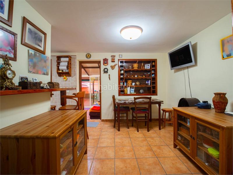 Foto a9633067-cbf8-430c-a768-90213d5d836b. Casa amb aparcament a El Sobradillo Santa Cruz de Tenerife