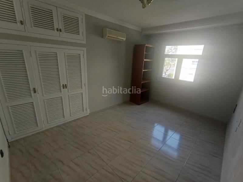 Foto afd0e3e6-9f0d-490d-9b06-08df1484a89c. Casa amb aparcament a Buenavista - Chapatal Santa Cruz de Tenerife