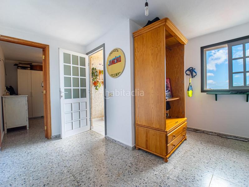 Foto 1c07e7ff-5bb8-4599-bfa9-814639cbde97. Flat with parking in Vega Lagunera San Cristóbal de La Laguna