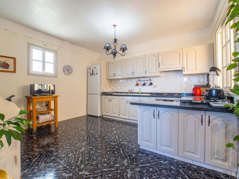 Foto df9c5a17-23a8-4778-80d0-0f1f53a5a82c. Flat with parking in Vega Lagunera San Cristóbal de La Laguna