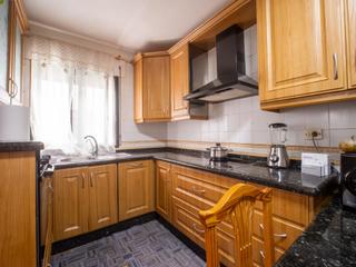 Pis  Carrer general del sur. Piso en venta en taco