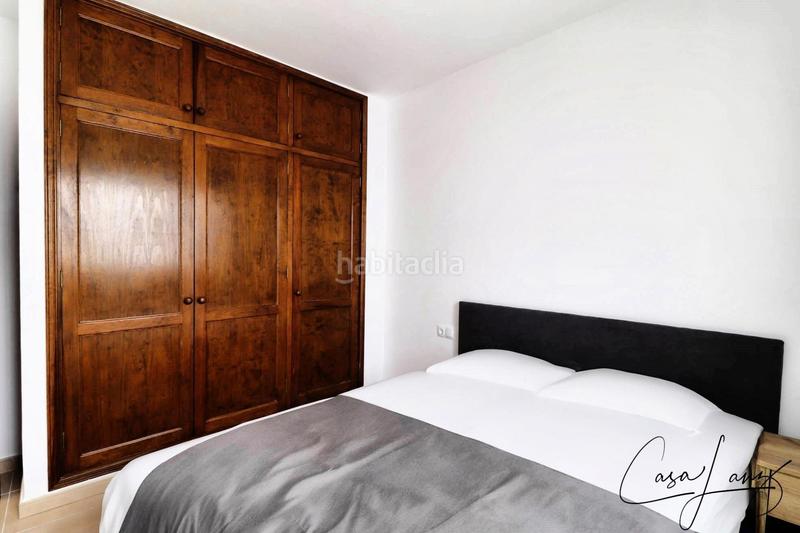 Foto 4b52b7b9-3b63-4125-9910-2878e5ba616a. Pis a San Bartolomé pueblo San Bartolomé