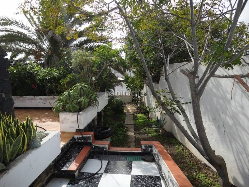 Foto 654bd447-0bef-4437-a4b0-02afdcae6b02. Xalet amb aparcament a Nazaret Teguise