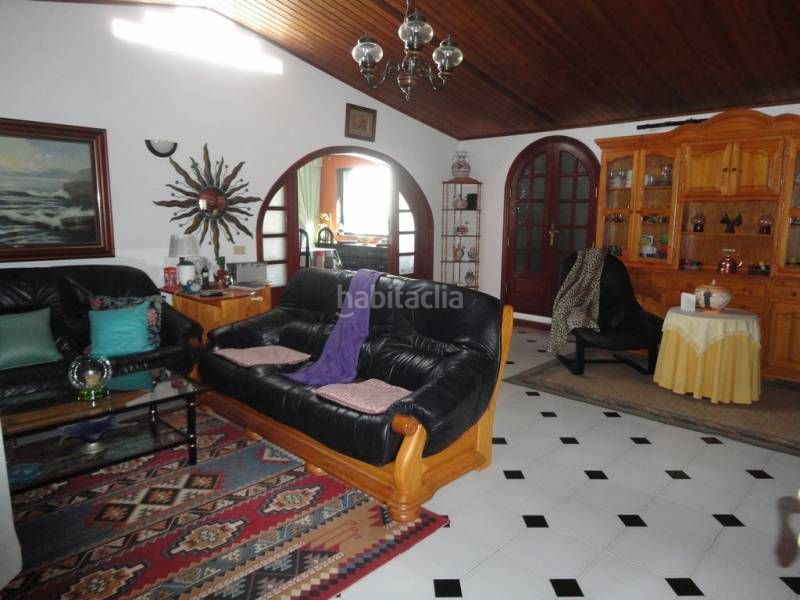 Foto 8eee982d-c190-4cf1-a949-776c93ebc5f4. Xalet amb aparcament a Nazaret Teguise