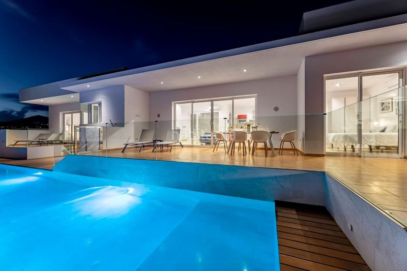 Foto 3bf42f52-3bf1-47f0-9695-c53ebc5c5565. Xalet amb aparcament piscina a Tías pueblo Tías