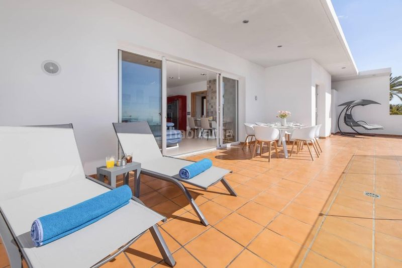 Foto d03830b3-4a9e-48c3-9050-54b3cea8b9da. Xalet amb aparcament piscina a Tías pueblo Tías