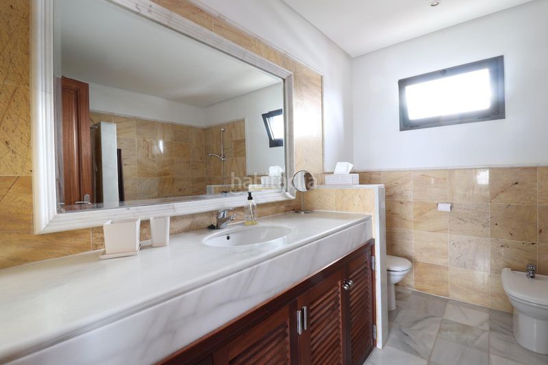 Foto f0d758ad-f9c9-4048-ae14-a23850ec42e1. Xalet amb aparcament piscina a Playa Blanca Yaiza
