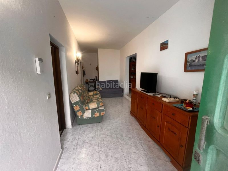 Foto 0a18f403-1b2b-4157-9043-95613afa20aa. Casa amb aparcament a Uga Yaiza