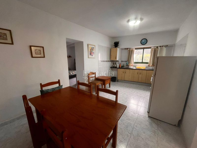Foto bb74a70b-c6ea-465b-ad12-59ace78d9f73. Casa amb aparcament a Uga Yaiza