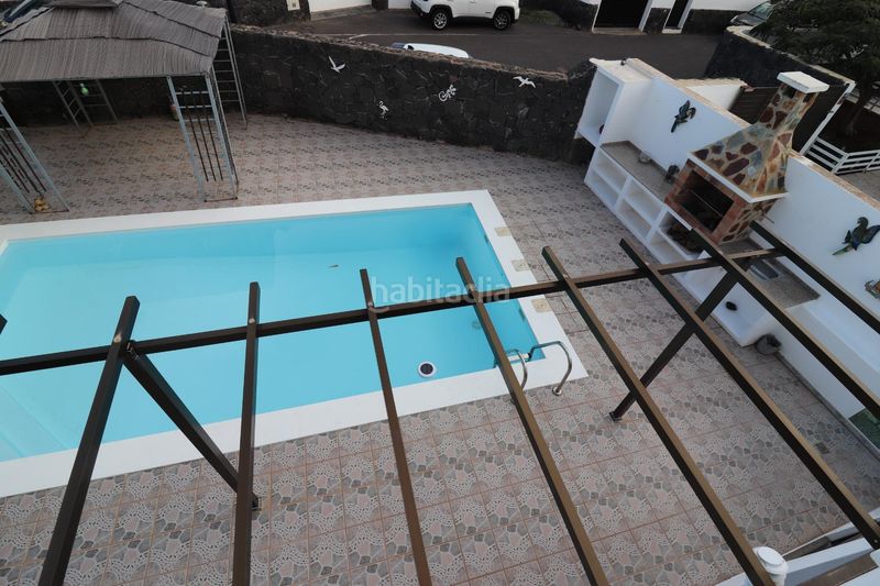 Foto ef255aca-921f-4fbd-a40a-e4d8db05f65e. Xalet amb aparcament piscina a Yaiza pueblo Yaiza