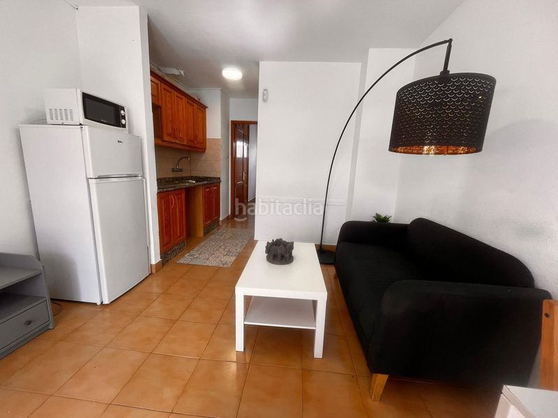 Foto 76ad3981-51b2-4b42-98a7-0b0ed6d428f7. Apartament amb piscina a Puerto del Carmen Tías