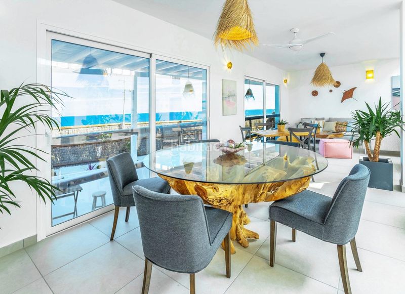 Foto 98c9f126-fb02-4fc0-a615-a9865d8242cf. Xalet amb piscina a Charco de Palo Haría