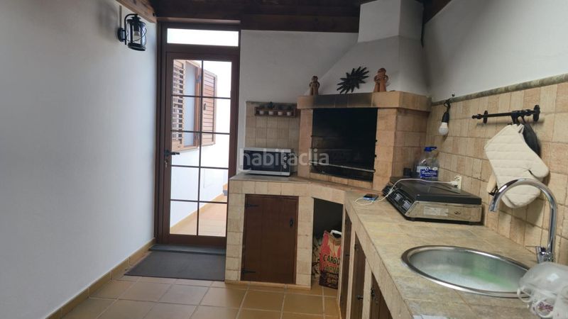 Foto a52860bc-edc5-4c9f-a667-e85518d89584. Xalet amb aparcament a Tinajo