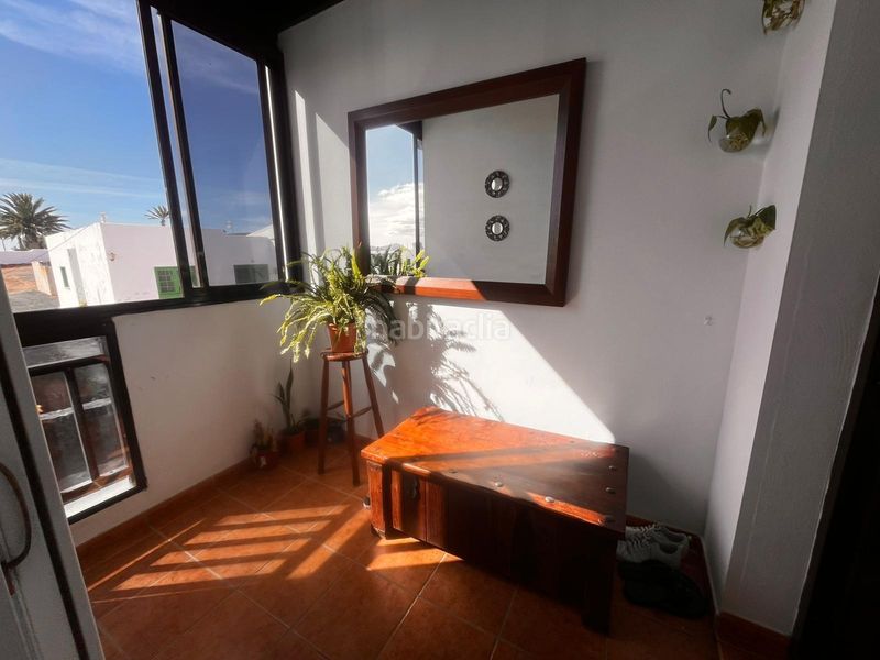 Foto 908f3d68-6e7e-4aa2-ba53-a3c459aabe86. Piso en villa de Teguise Teguise