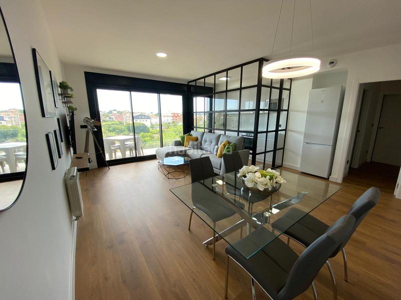 Foto edcd7a81-5d06-4aca-8469-671980a2ddff. Rent flat with parking pool in Adina - Portonovo Sanxenxo