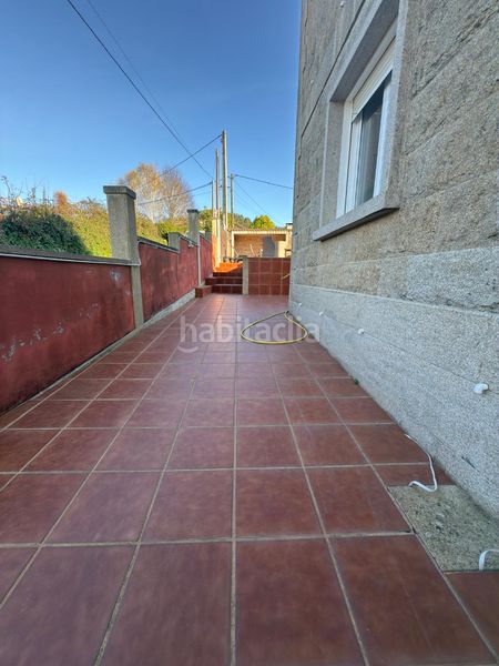 Foto 0435b102-4d57-41f7-8616-007150d21c7d. Casa amb calefacció aparcament a Meis