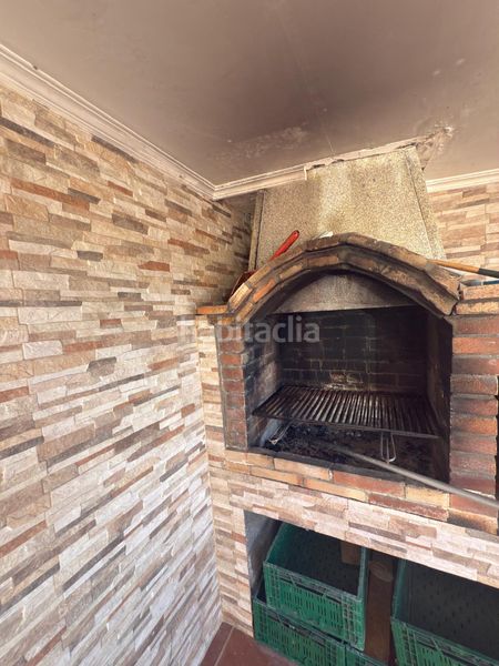 Foto 7f7ea7c4-fcf9-4887-8444-98388a33153a. Casa amb calefacció aparcament a Meis