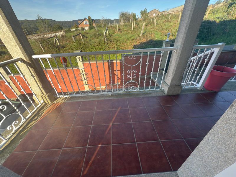 Foto 8f095d3a-86df-4081-a025-cc67703a6522. Casa amb calefacció aparcament a Meis