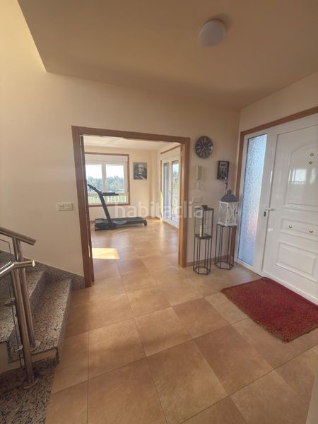 Foto a6c0e30c-7604-4264-9f41-0462d6ca30ed. Casa amb calefacció aparcament a Meis