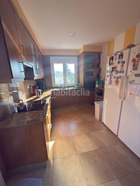 Foto bbf629ea-499c-40cd-9703-eb3ca73ab920. Casa amb calefacció aparcament a Meis