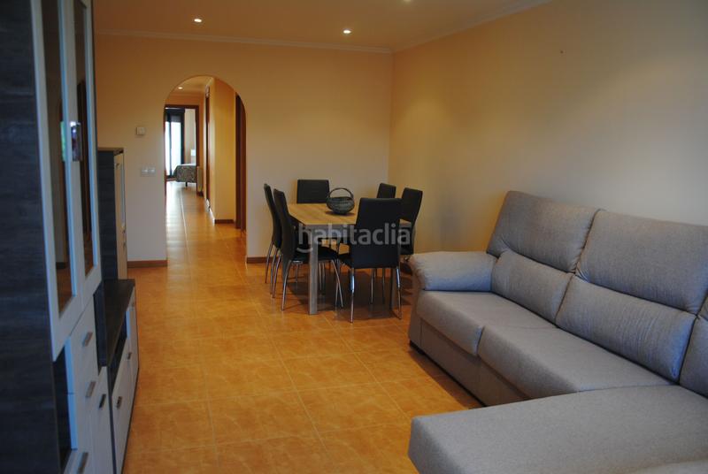 Foto 47c3ea0c-eb87-409c-bb3c-fa1367917a1f. Alquiler piso en rua areal 10 a 100 metros de la playa de baltar en Sanxenxo