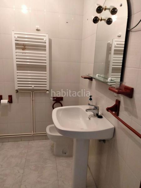 Foto 6b2da24f-4624-4f2b-bcbb-95f320884dad. Alquiler piso en rua areal 22 a + - 200 metros de la playa en Sanxenxo