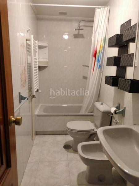 Foto 9756e1cf-c6a2-4d10-8922-02bd83eb9a95. Alquiler piso en rua areal 22 a + - 200 metros de la playa en Sanxenxo