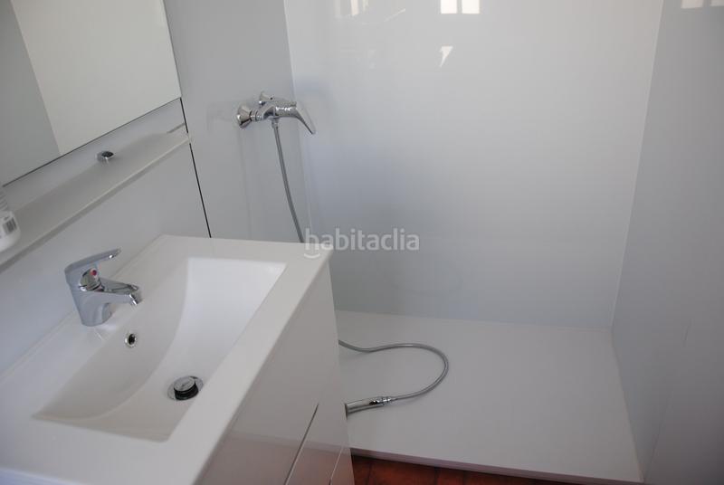 Foto 64a1a113-0ac2-498e-874a-a3a6d0b9eecb. Alquiler casa a 100 metros playa areas en Dorrón Sanxenxo