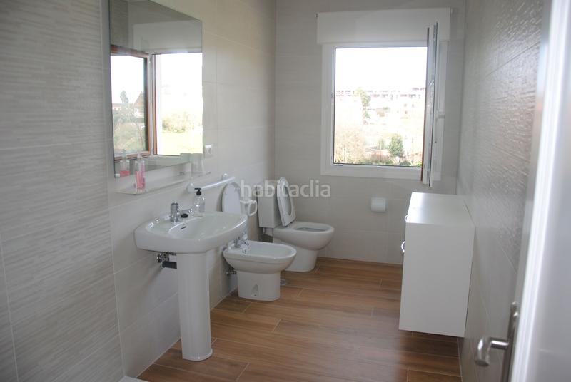 Foto bdf8d126-048a-4d0c-962f-918d083770d0. Rent house with parking in Dorrón Sanxenxo
