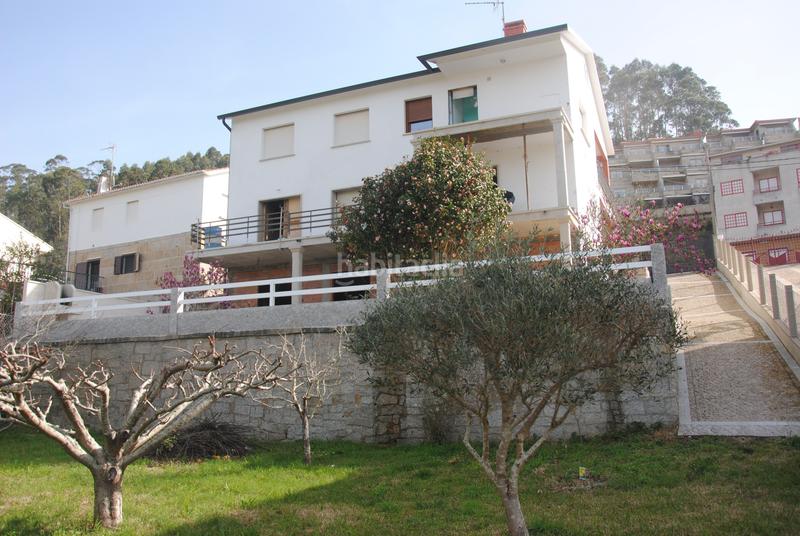 Foto db8e8e83-22de-47c2-849f-6dbde4a428b8. Rent house with parking in Dorrón Sanxenxo