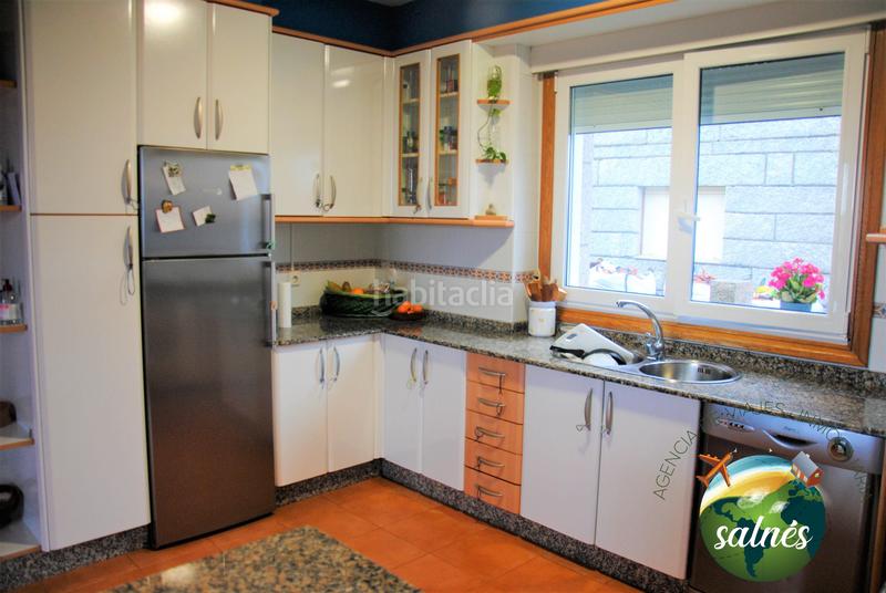 Foto 00396fcd-7bdc-4aed-baf2-d6414f93bc7a. Lloguer casa amb aparcament a Sanxenxo pueblo Sanxenxo