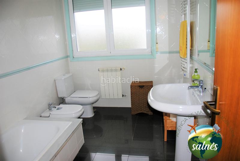 Foto 543120fc-4b4c-493b-a800-e810d018e9d9. Lloguer casa amb aparcament a Sanxenxo pueblo Sanxenxo